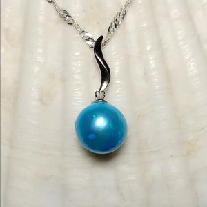 Edison pearl necklace